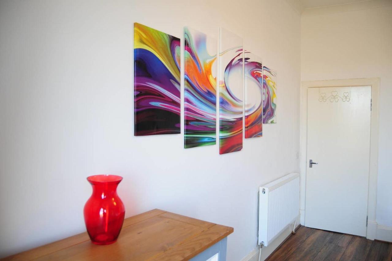 Glasgow Apartment Transport Links & Street Parking Exterior foto