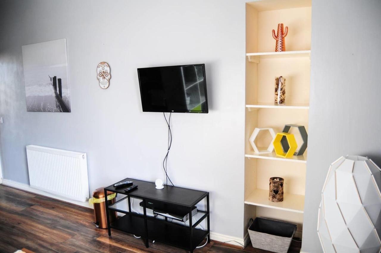 Glasgow Apartment Transport Links & Street Parking Exterior foto